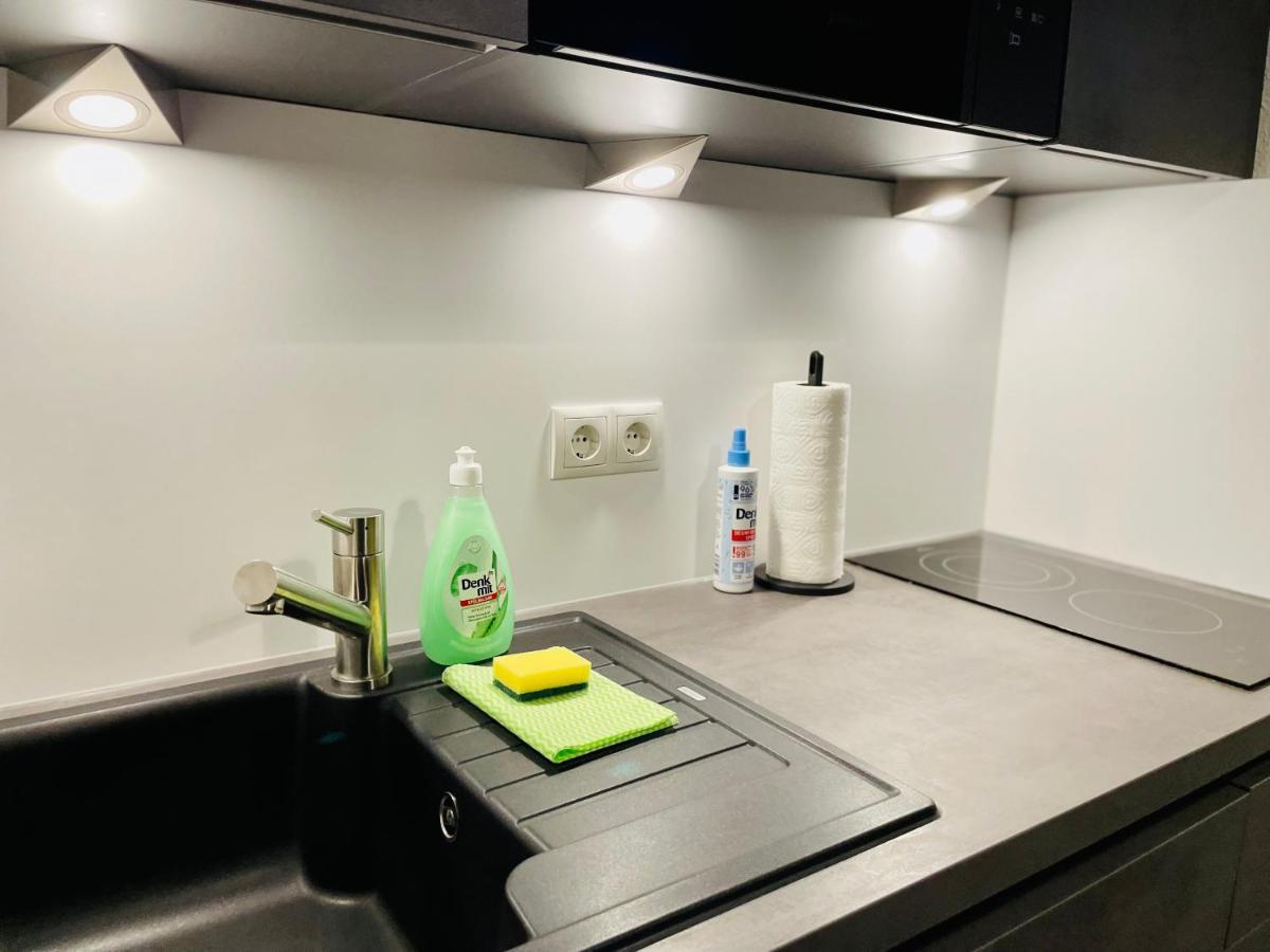 Klassen Stay - Exklusives Apartment Am Hbf - Kueche, Netflix, Kingsizebett Koblenz  Exteriör bild